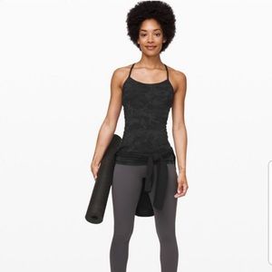 Lululemon Power Y tank camo